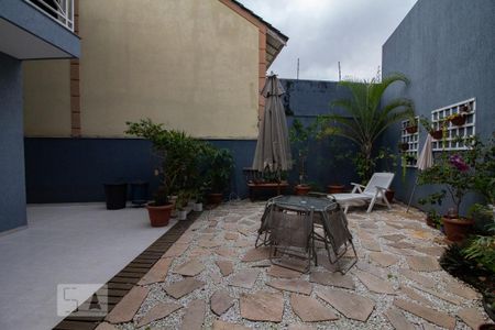 Casa à venda com 318m², 5 quartos e 8 vagasÁrea Externa