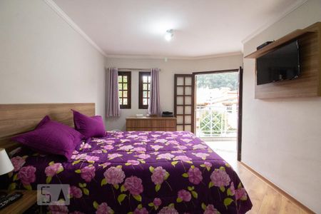 Casa à venda com 318m², 5 quartos e 8 vagasQuarto