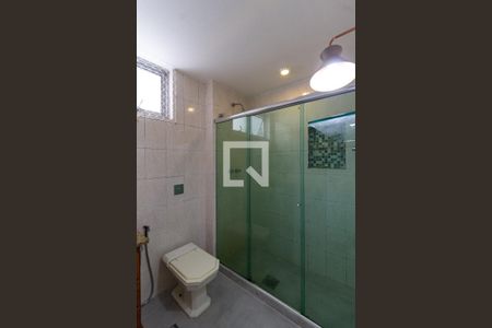 Banheiro social de apartamento à venda com 3 quartos, 125m² em Gávea, Rio de Janeiro