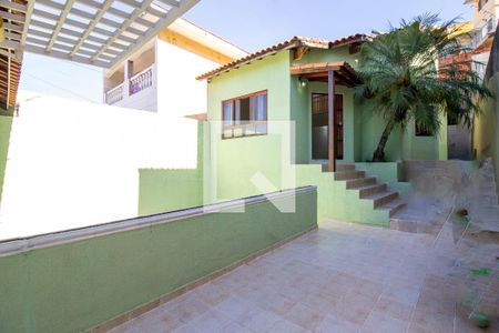 Casa à venda com 240m², 3 quartos e 3 vagasGaragem