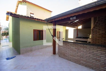 Casa à venda com 240m², 3 quartos e 3 vagasQuintal