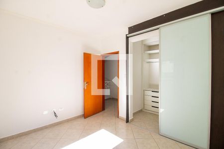 Suíte de casa à venda com 3 quartos, 240m² em Parque Santo Antônio, Guarulhos