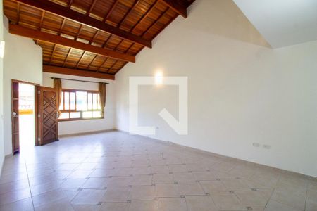 Sala de casa à venda com 3 quartos, 240m² em Parque Santo Antônio, Guarulhos