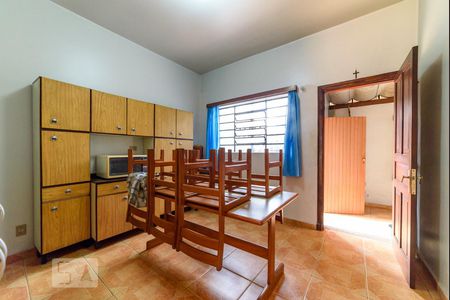 Casa à venda com 380m², 2 quartos e 8 vagasCopa