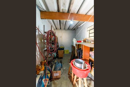 Casa à venda com 380m², 2 quartos e 8 vagasDepósito