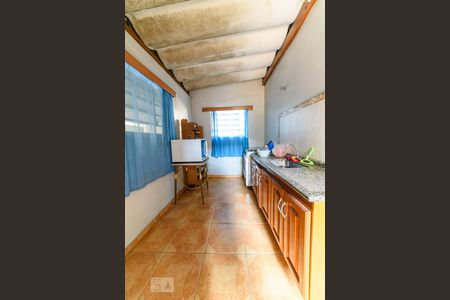 Casa à venda com 380m², 2 quartos e 8 vagasCozinha