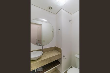 Lavabo de apartamento para alugar com 1 quarto, 46m² em Centro, São Paulo
