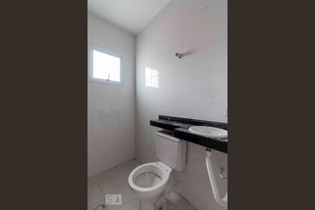 Banheiro de apartamento para alugar com 2 quartos, 62m² em Chácara Cruzeiro do Sul, São Paulo