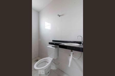 Apartamento à venda com 124m², 2 quartos e 1 vaga Apartamento à venda com 124m², 2 quartos e 1 vagaBanheiro