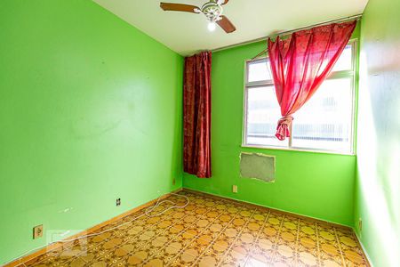 Quarto 2 de apartamento para alugar com 2 quartos, 60m² em Amaralina, Salvador