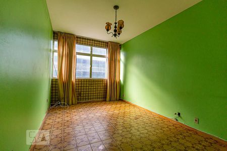 Sala de apartamento para alugar com 2 quartos, 60m² em Amaralina, Salvador