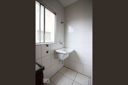 Apartamento à venda com 60m², 2 quartos e 1 vagaÁrea de Serviço