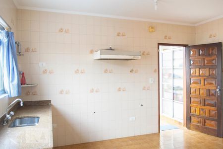 Casa à venda com 210m², 3 quartos e 3 vagasCOZINHA