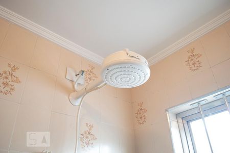 Casa à venda com 210m², 3 quartos e 3 vagasBANHEIRO SUITE