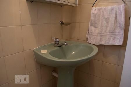 Casa à venda com 210m², 3 quartos e 3 vagasLAVABO