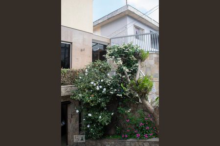 Casa à venda com 210m², 3 quartos e 3 vagasENTRADA