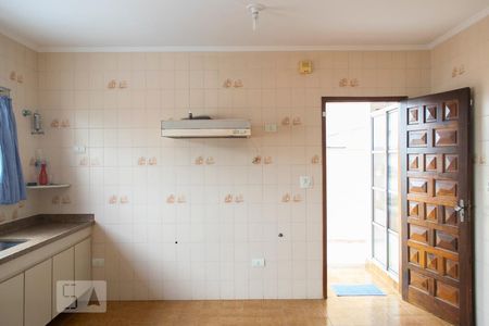 Casa à venda com 210m², 3 quartos e 3 vagasCOZINHA