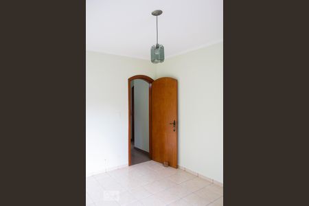 Casa à venda com 210m², 3 quartos e 3 vagasQUARTO 3 SUITE