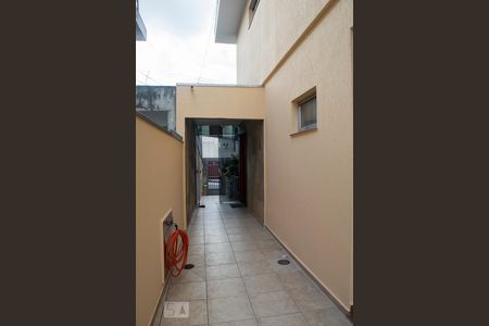 Casa à venda com 210m², 3 quartos e 3 vagasCORREDOR LATERAL