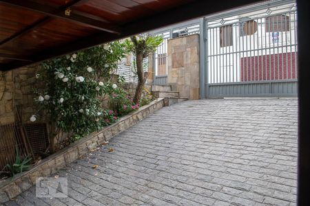 Casa à venda com 210m², 3 quartos e 3 vagasGARAGEM