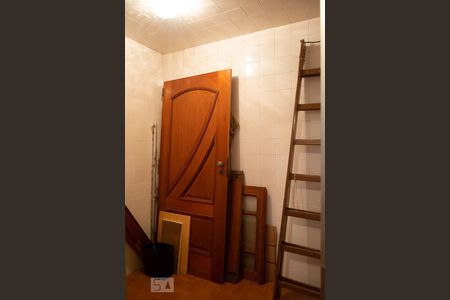 Casa à venda com 210m², 3 quartos e 3 vagasDESPENSA