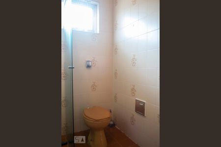 Casa à venda com 210m², 3 quartos e 3 vagasBANHEIRO SUITE