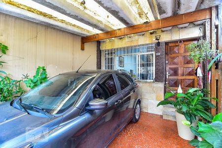 Casa à venda com 99m², 2 quartos e 1 vagaFachada