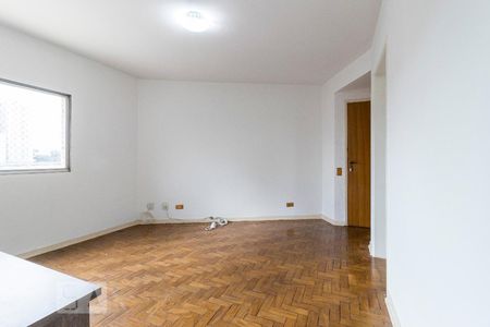 Sala de apartamento para alugar com 2 quartos, 70m² em Jardim Brasil (zona Sul), São Paulo