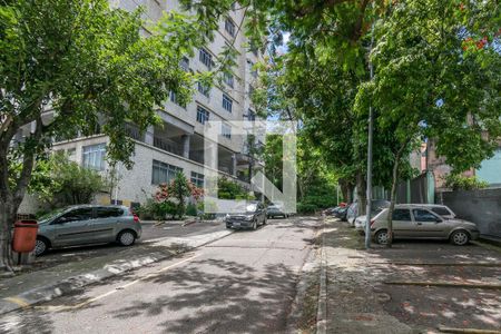Apartamento para alugar com 75m², 3 quartos e 2 vagas Apartamento para alugar com 75m², 3 quartos e 2 vagasÁrea comum de acesso