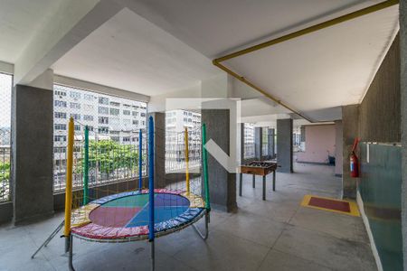 Apartamento para alugar com 75m², 3 quartos e 2 vagas Apartamento para alugar com 75m², 3 quartos e 2 vagasÁrea Comum - Playground