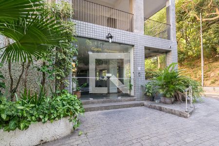 Apartamento para alugar com 75m², 3 quartos e 2 vagas Apartamento para alugar com 75m², 3 quartos e 2 vagasÁrea comum - Portaria do bloco