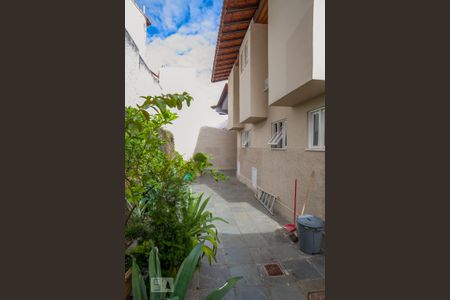 Casa à venda com 356m², 4 quartos e 2 vagasÁrea Externa