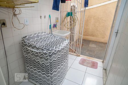 Casa à venda com 356m², 4 quartos e 2 vagasÁrea de Serviço