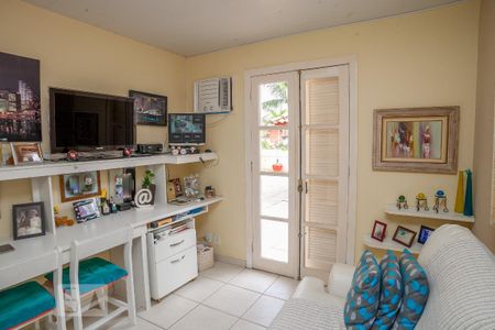 Casa à venda com 356m², 4 quartos e 2 vagasQuarto 3 (Reversível)