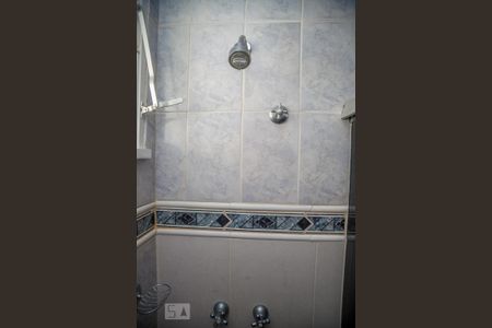 Casa à venda com 356m², 4 quartos e 2 vagasBanheiro dos quartos