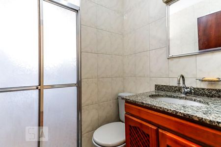 Casa à venda com 150m², 3 quartos e 3 vagas Casa à venda com 150m², 3 quartos e 3 vagasBanheiro