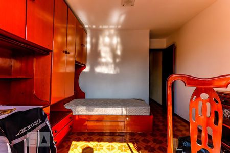 Casa à venda com 150m², 3 quartos e 3 vagas Casa à venda com 150m², 3 quartos e 3 vagasQuarto 2