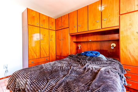 Casa à venda com 150m², 3 quartos e 3 vagas Casa à venda com 150m², 3 quartos e 3 vagasSuíte