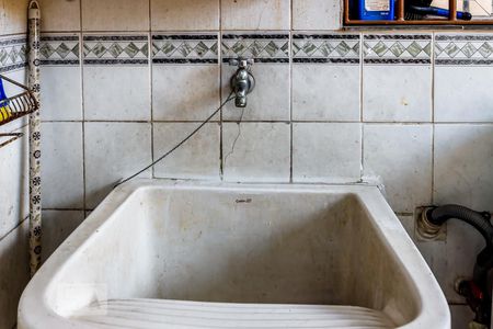 Casa à venda com 150m², 3 quartos e 3 vagas Casa à venda com 150m², 3 quartos e 3 vagasÁrea de Serviço