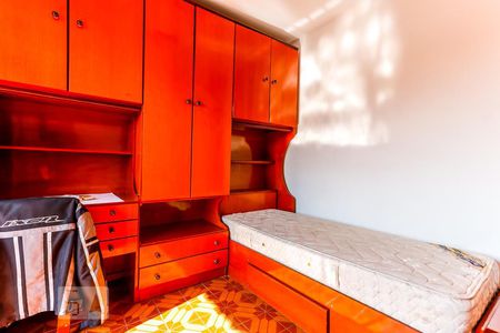 Casa à venda com 150m², 3 quartos e 3 vagas Casa à venda com 150m², 3 quartos e 3 vagasQuarto 2