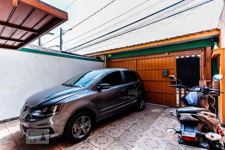 Casa à venda com 150m², 3 quartos e 3 vagas Casa à venda com 150m², 3 quartos e 3 vagasGaragem
