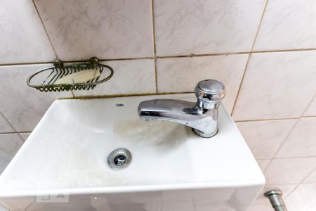 Casa à venda com 150m², 3 quartos e 3 vagas Casa à venda com 150m², 3 quartos e 3 vagasLavabo