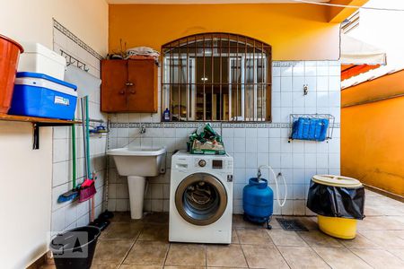 Casa à venda com 150m², 3 quartos e 3 vagas Casa à venda com 150m², 3 quartos e 3 vagasÁrea de Serviço