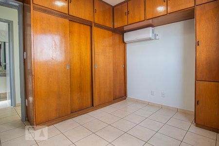 Quarto 2 de apartamento para alugar com 2 quartos, 55m² em Setor Aeroporto, Goiânia