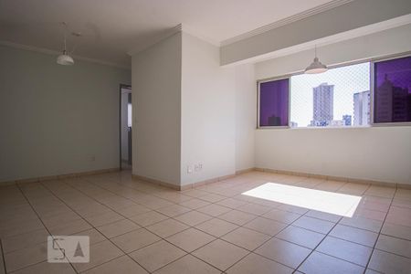Sala de apartamento para alugar com 2 quartos, 55m² em Setor Aeroporto, Goiânia