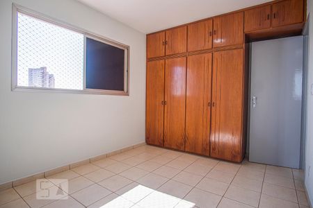 Quarto 1 de apartamento para alugar com 2 quartos, 55m² em Setor Aeroporto, Goiânia