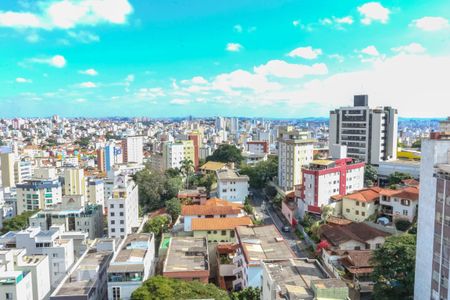 Apartamento à venda com 370m², 4 quartos e 3 vagas Apartamento à venda com 370m², 4 quartos e 3 vagasQuarto 1