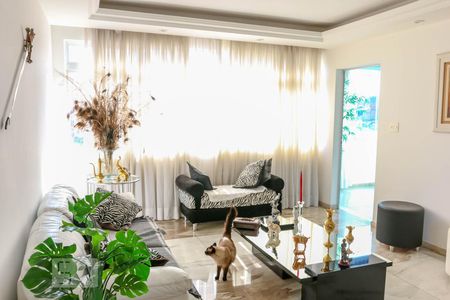 Sala de apartamento à venda com 4 quartos, 370m² em Grajaú, Belo Horizonte