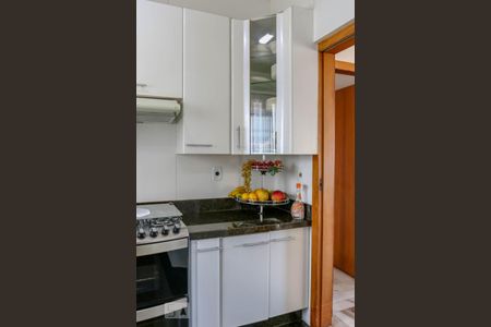 Apartamento à venda com 370m², 4 quartos e 3 vagas Apartamento à venda com 370m², 4 quartos e 3 vagasCozinha