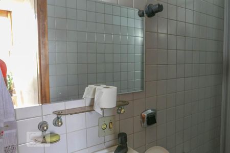 Apartamento à venda com 370m², 4 quartos e 3 vagas Apartamento à venda com 370m², 4 quartos e 3 vagasBanheiro